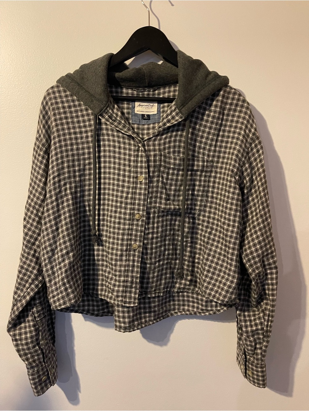 American Eagle Cropped Plaid Hooded Button Down Flannel Shirt S